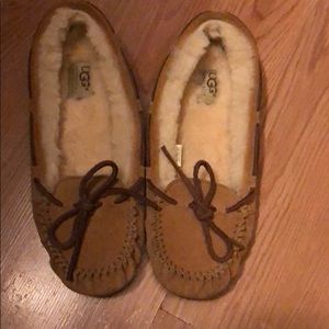 Tan UGG Marcussen’s women size 8